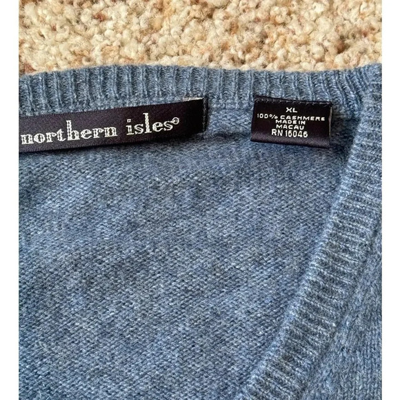 NORTHERN ISLES 100% CASHMERE sweater, XL, V Neck - Picture 3 of 10